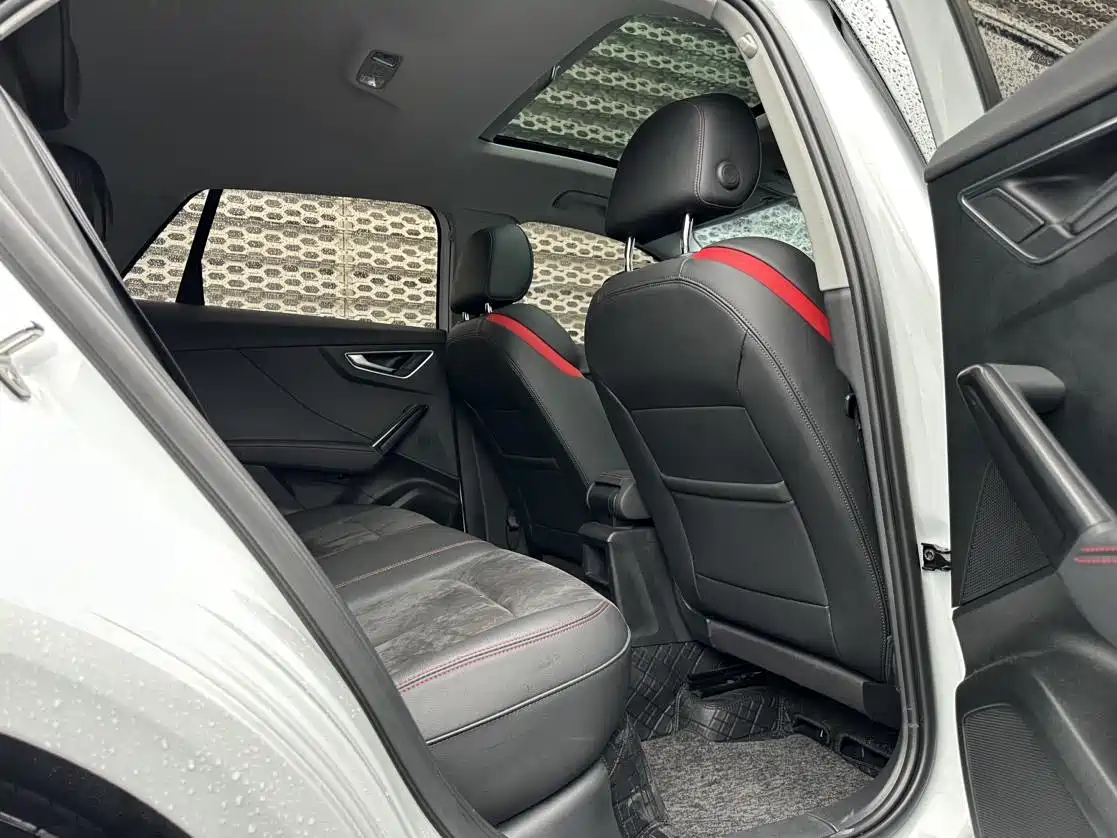 Audi Q2L 2024 2024 35TFSI Luxury Sport