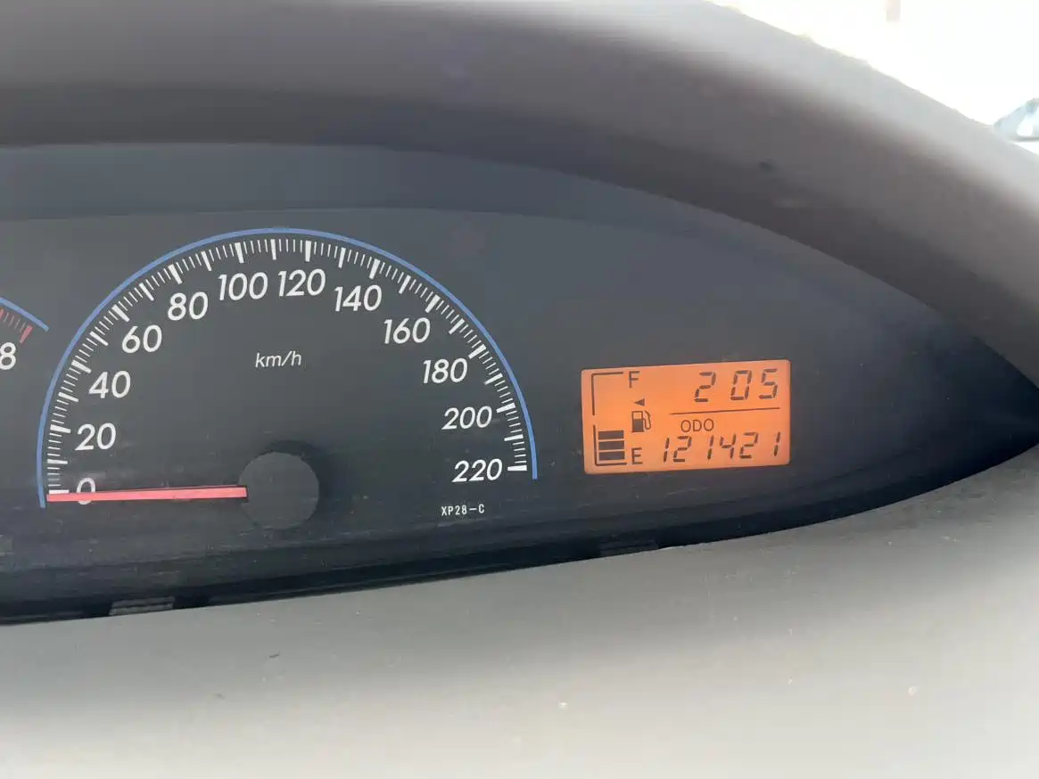 Toyota Vios 2010 Model 1.6L GL-i AT фото 5
