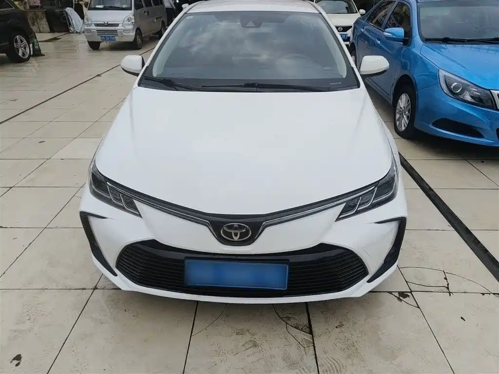 Toyota Corolla 2022 1.2T S-CVT Pioneer PLUS Edition фото 3