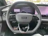 Фото 25 - Audi Q6L e-tron