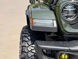 Photo 26 - Jeep Wrangler
