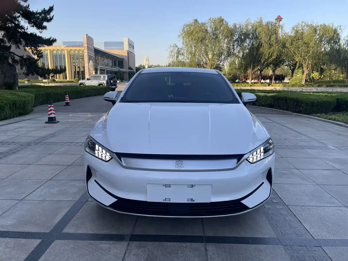 BYD Qin PLUS 2021 EV 400KM Luxury Model