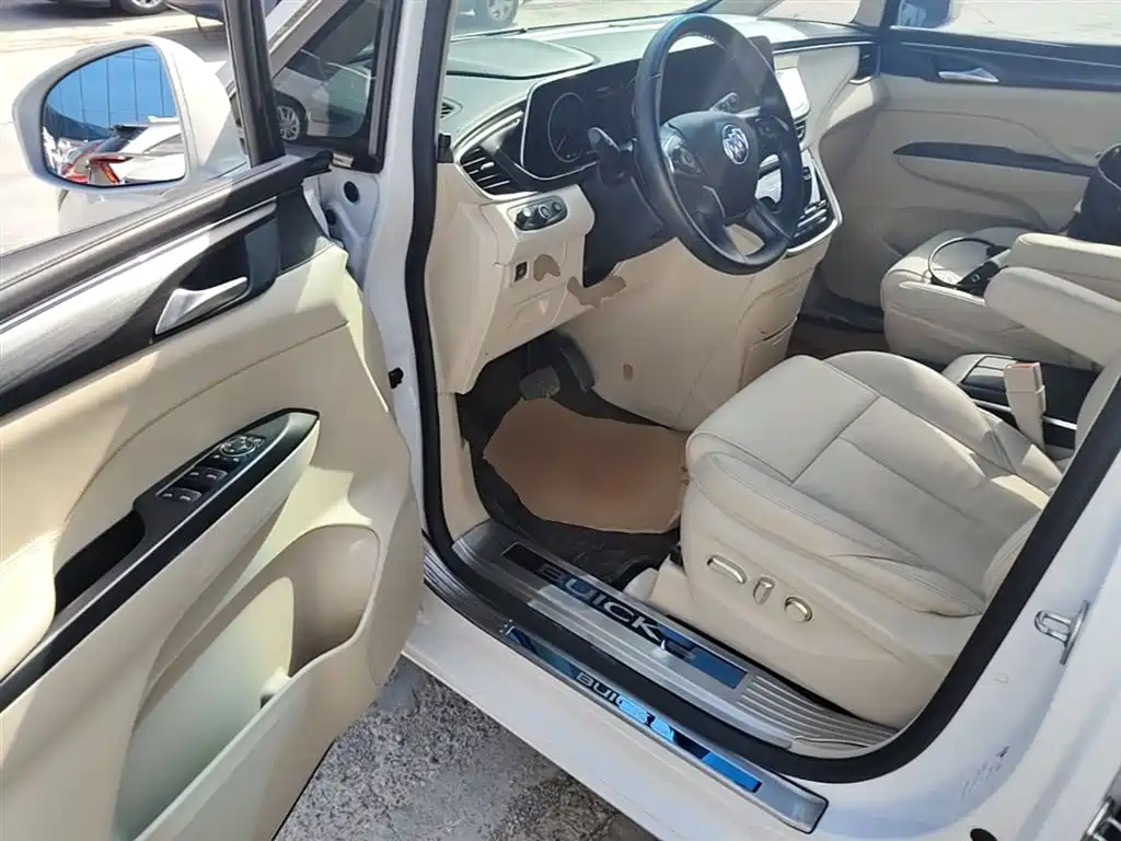 Buick GL8 2023 ES Landmaster Exclusive фото 16