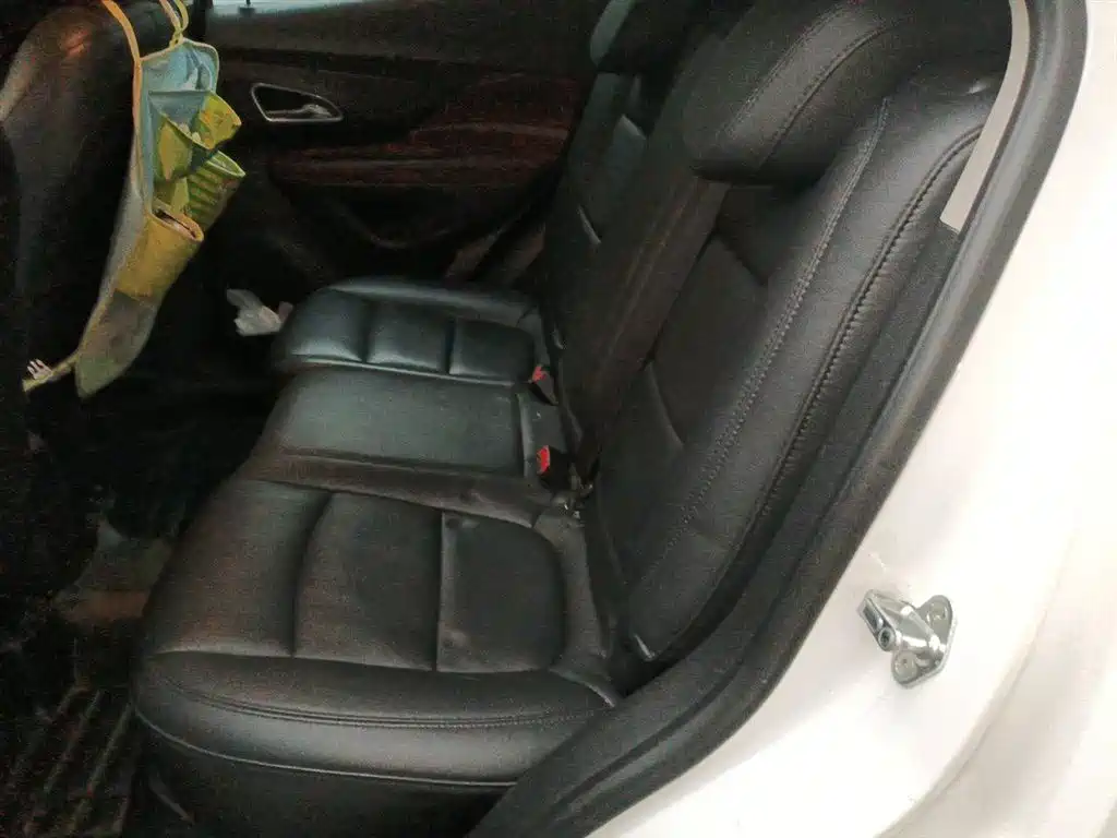 Buick Encore 2014 1.4T Manual 2WD Urban Progressive фото 13