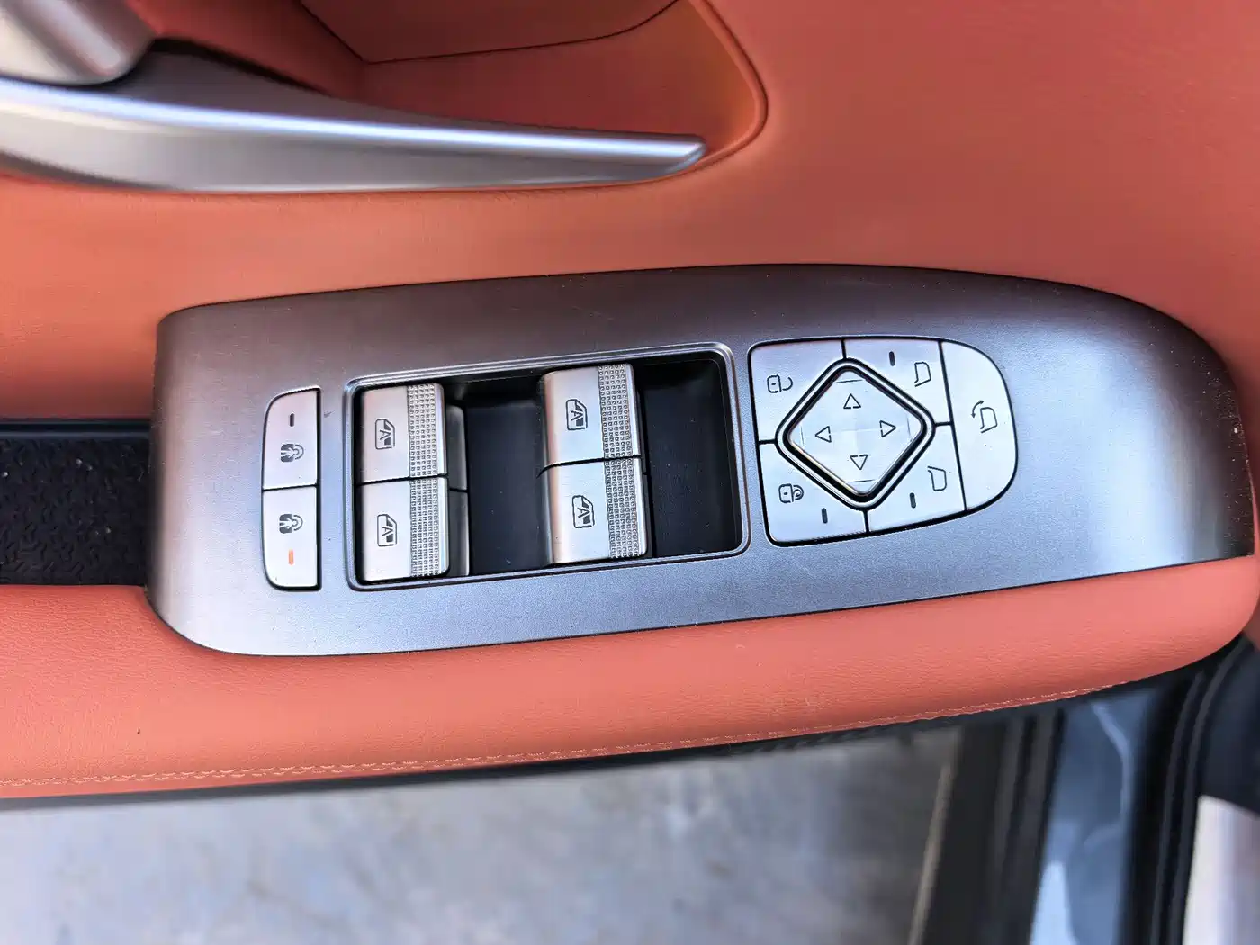 BYD Tang L 2025 DM 200KM AWD LiDAR Flagship фото 8