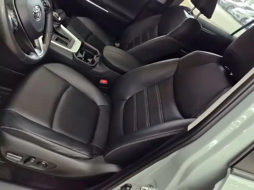 Toyota RAV4 Rongfang 2021 2.0L CVT 2WD Trend PLUS фото 15