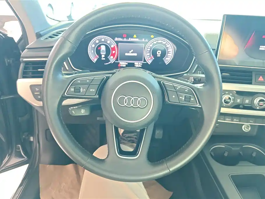 Audi A4L 2020 40 TFSI Fashion Dynamic Edition фото 15
