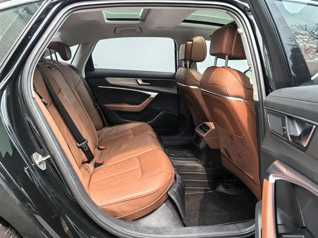 Audi A6L 2020 45 TFSI Premium Elegance фото 10
