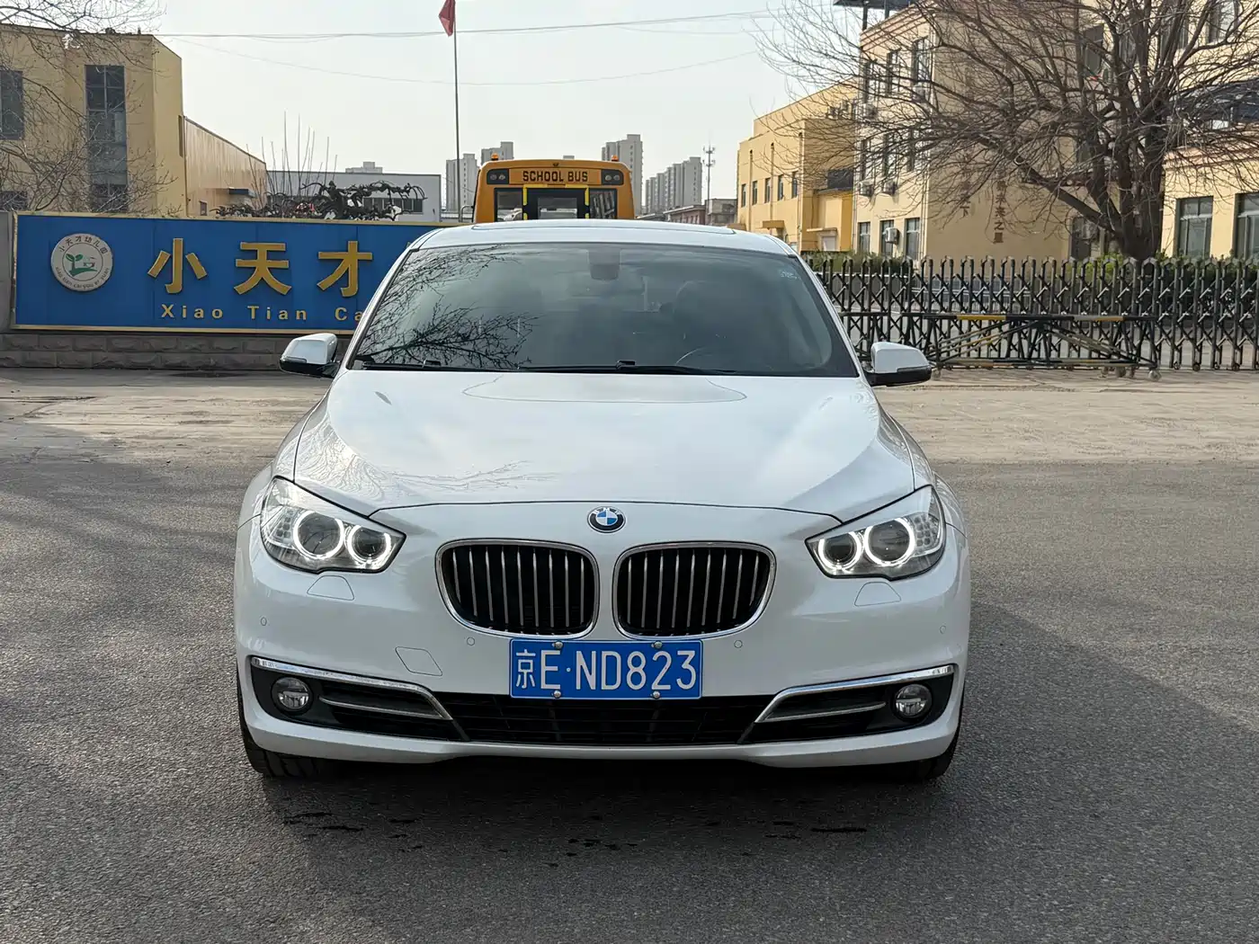 BMW 5 Series GT 2017 528i Leading Model фото 2