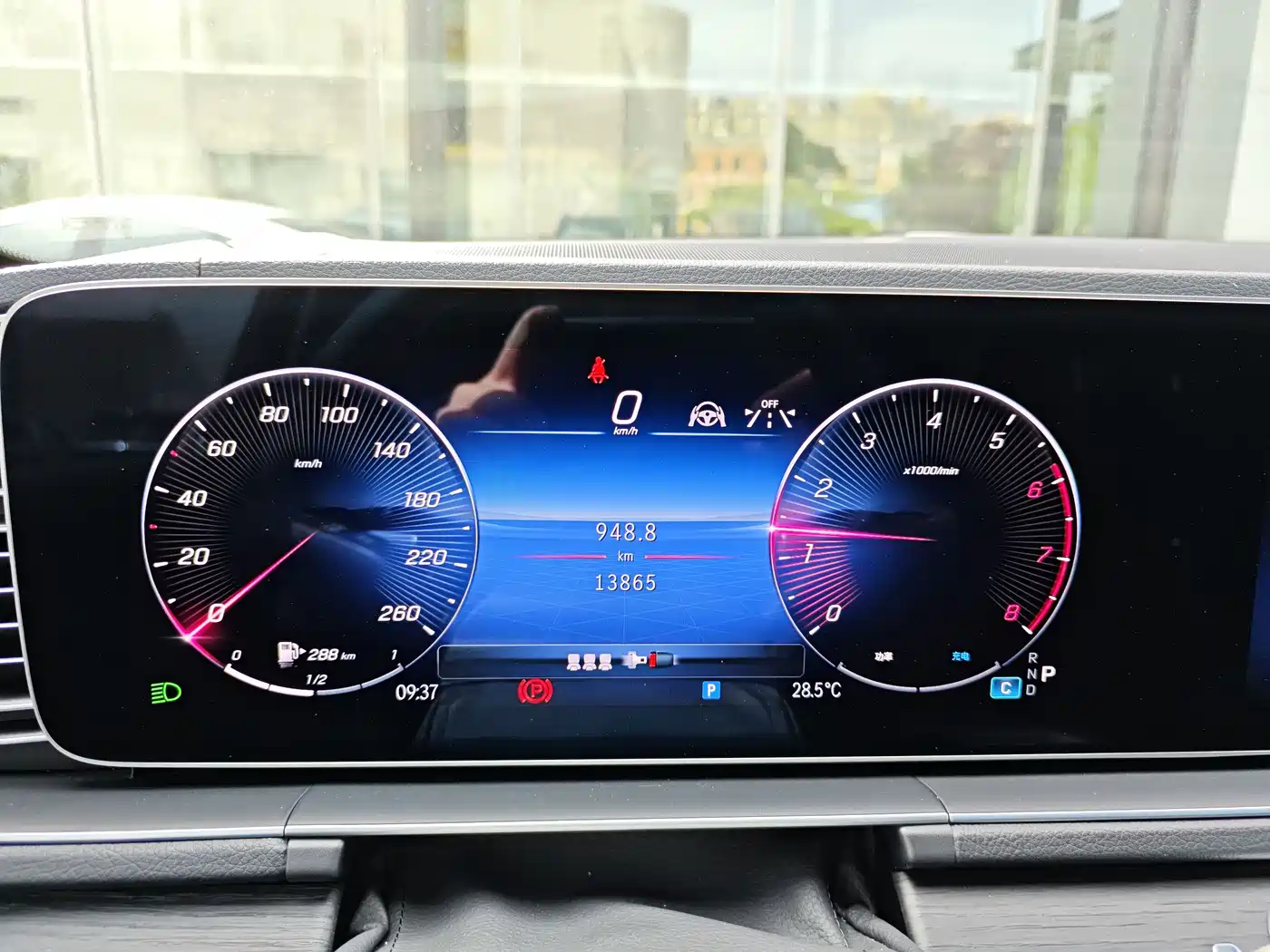 Mercedes-Benz GLE 2024 GLE 450 4MATIC Luxury фото 16