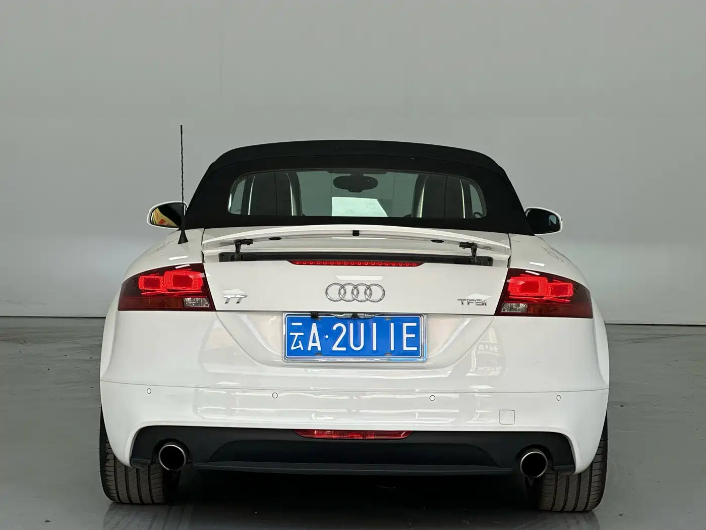 Audi TT 2012 TT Roadster 2.0TFSI Classic Edition фото 16