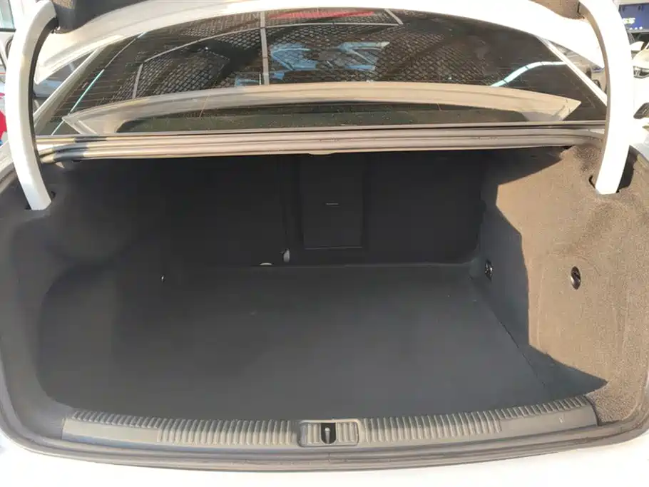 Audi A3 2019 Limousine 35 TFSI Fashion China VI фото 4