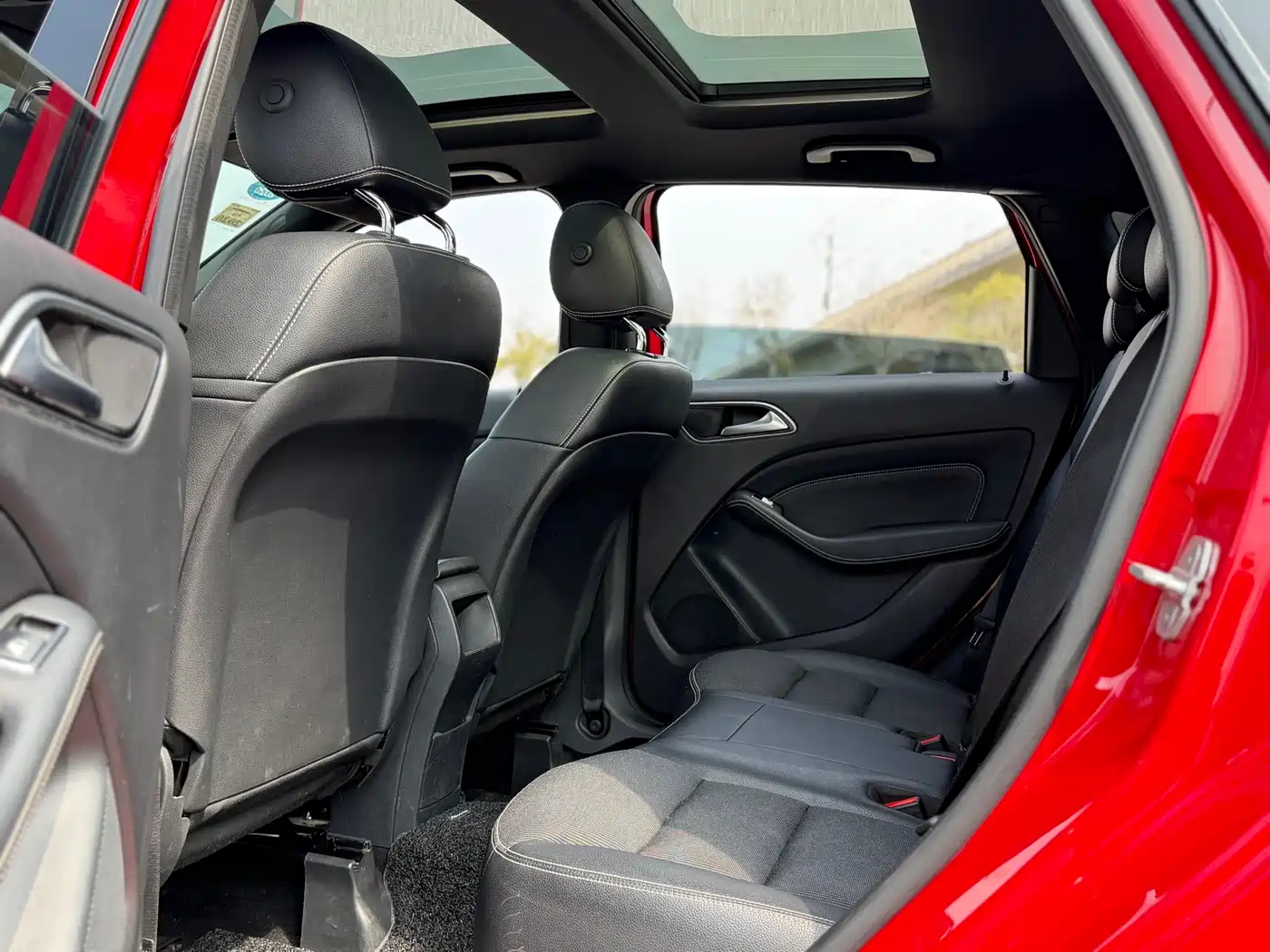 Mercedes-Benz B-Class 2015 B 200 Dynamic фото 6