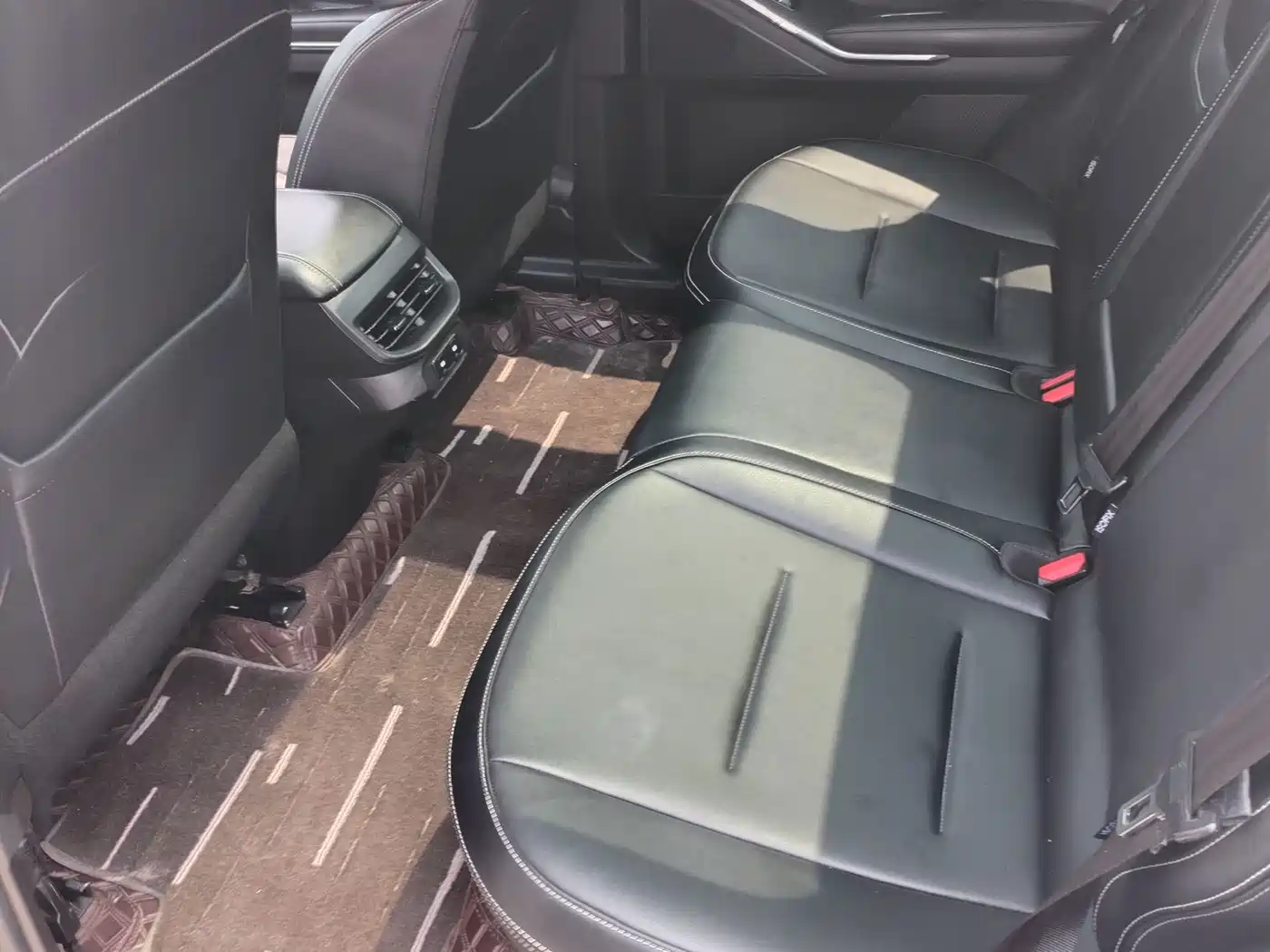 Фото 8 - Haval H6