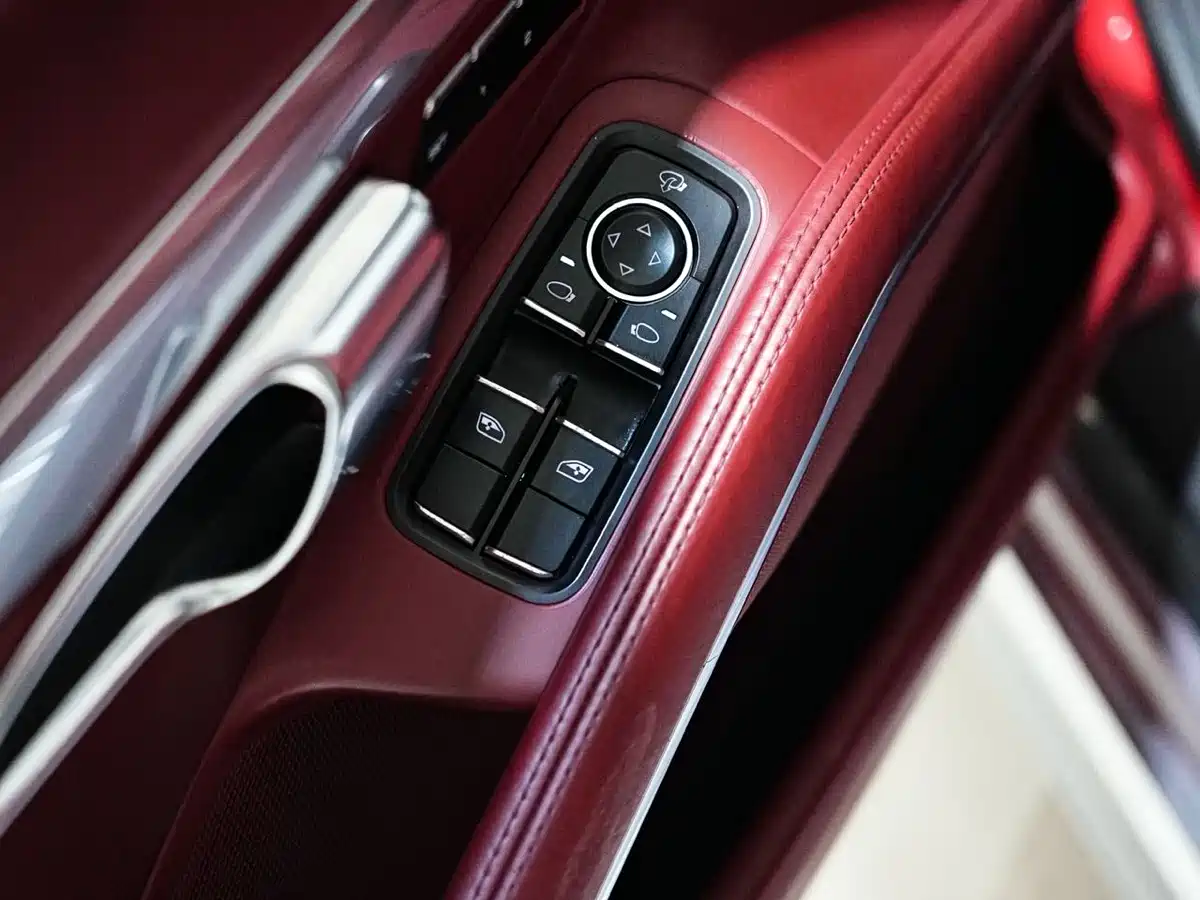 Porsche 718 2016 Boxster 2.0T фото 13