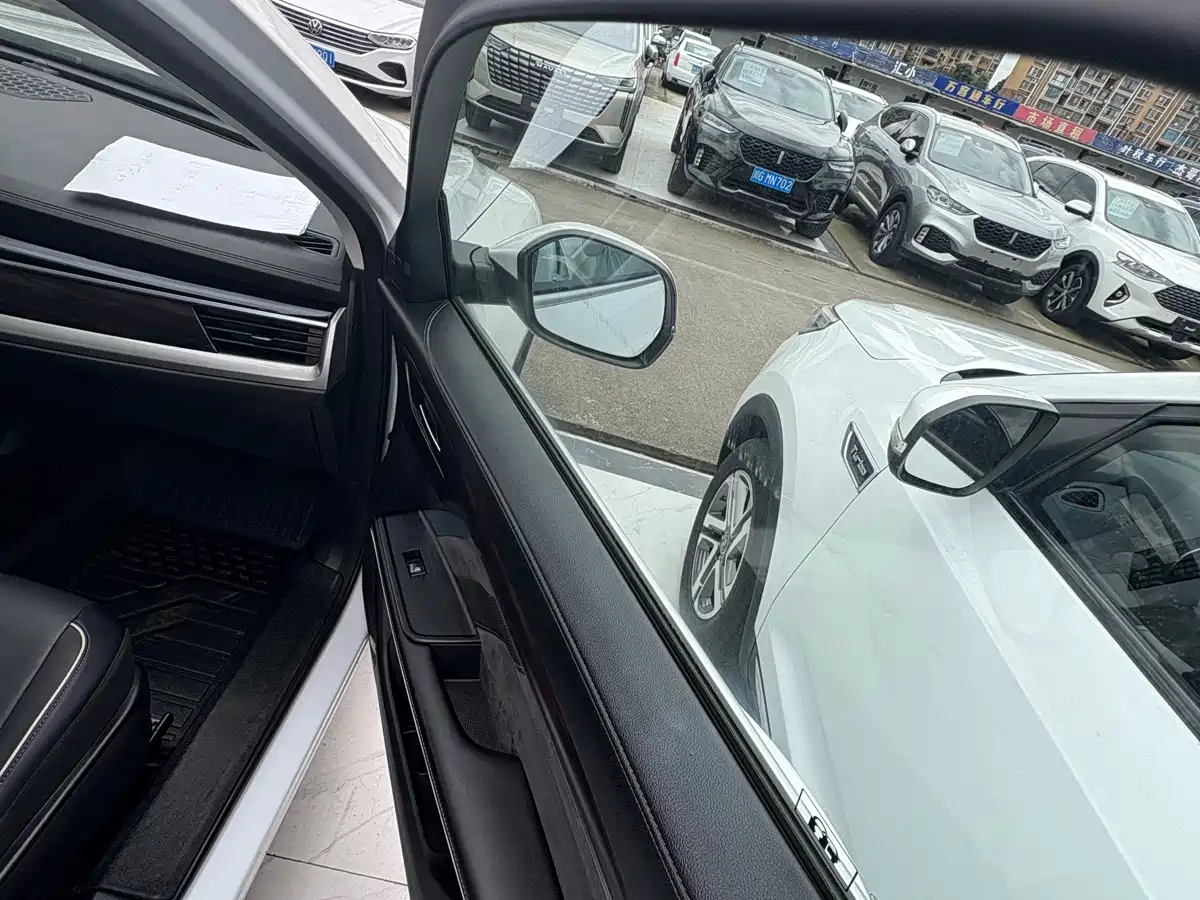 Фото 6 - Haval H6