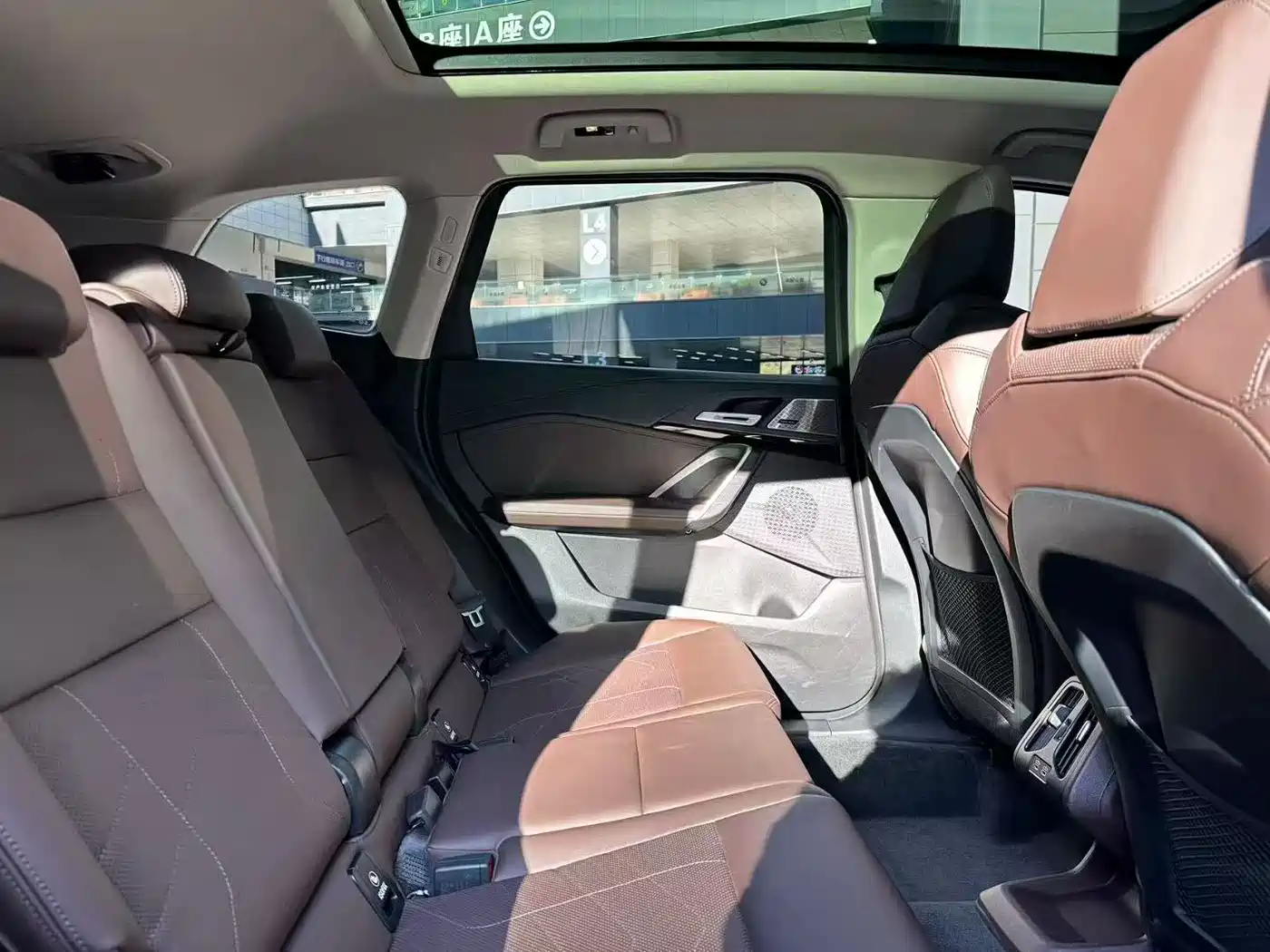 BMW X1 2024 xDrive25Li M Sport Package фото 6