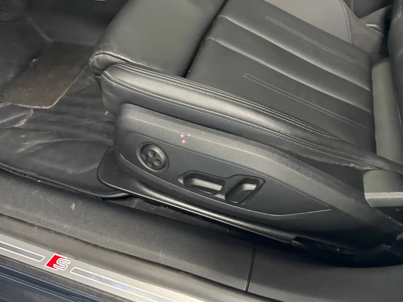 Audi A5 (Import) 2023 Sportback 40 TFSI quattro Luxury Dynamic фото 7