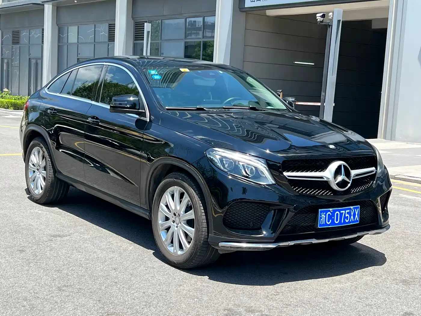 Mercedes-Benz GLE Coupe 2016 2015 GLE 320 4MATIC Coupe SUV