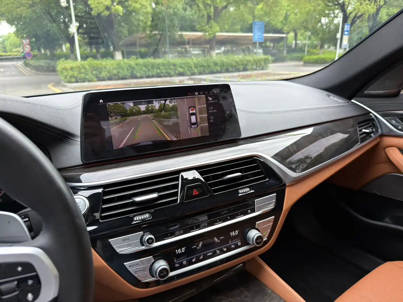 BMW 5 Series 2020 530Li Exclusive M Sport Package фото 9