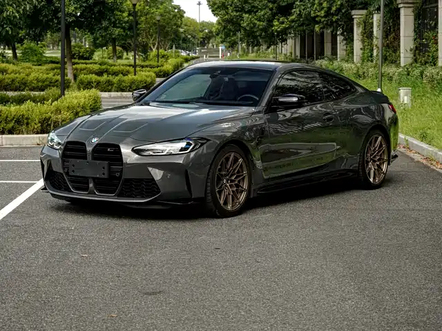 BMW M4 2024