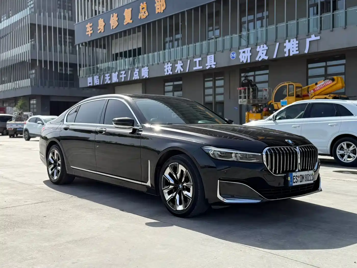 BMW 7 Series 2021 Model 730Li Luxury Package фото 3