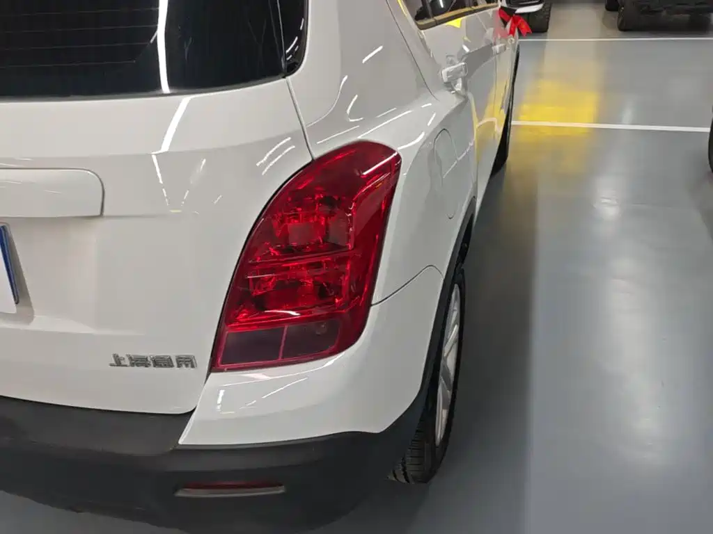 Chevrolet Trax 2016 2016 1.4T Automatic 2WD Comfort Sunroof Edition