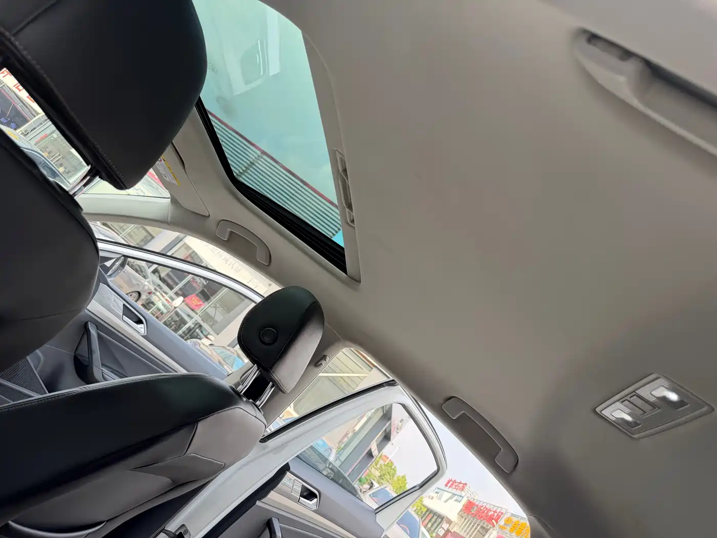 Volkswagen Lavida 2022 1.5L Auto Trend Edition фото 24