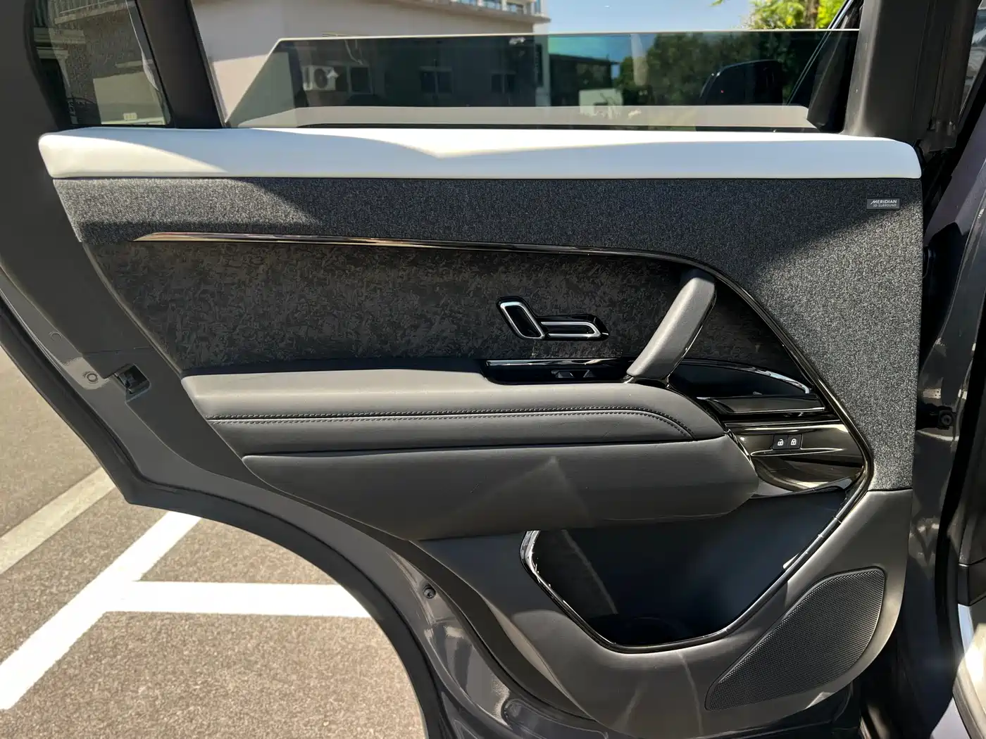Land Rover Range Rover Sport 2023 400PS Launch Edition фото 16