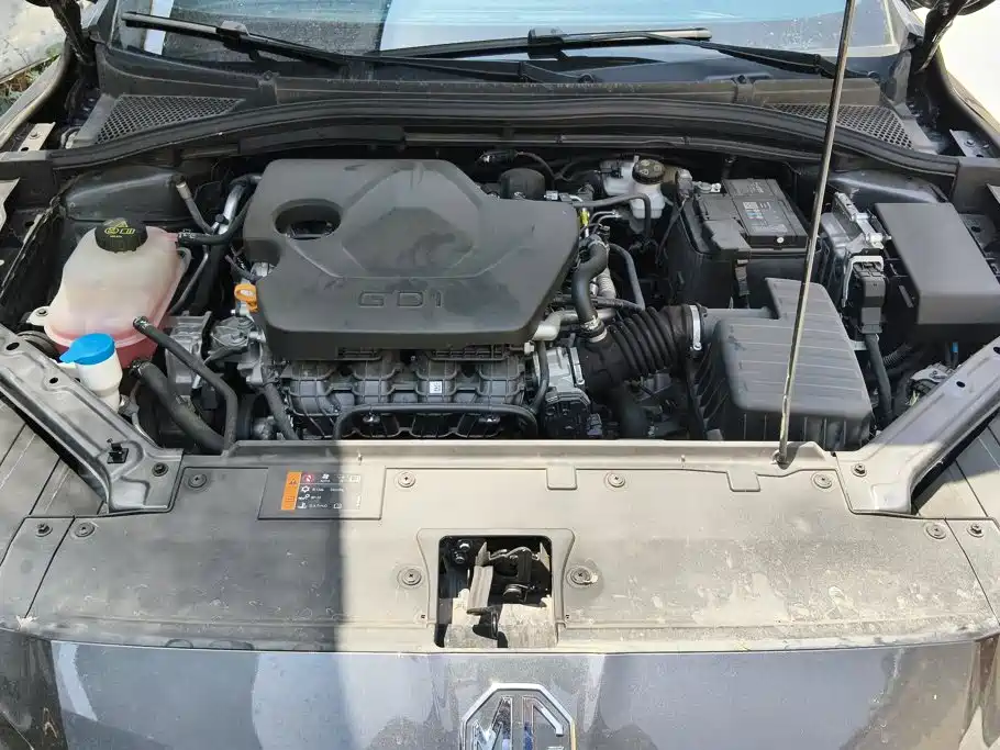MG MG5 2025 2026 Model 180DVVT Global Luxury Edition