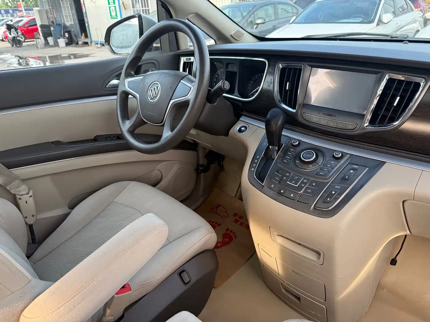 Buick GL8 2013 2.4L CT Luxury Business Comfort Edition фото 14