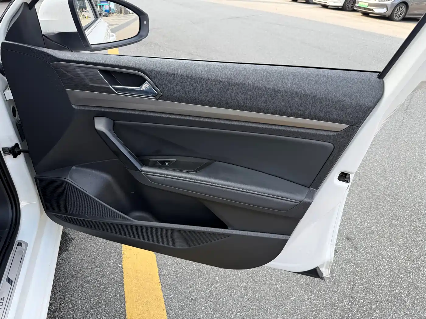 Volkswagen Lavida 2022 1.5L Auto Trend Edition фото 14