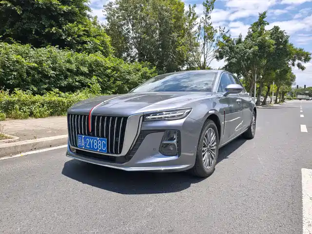 Hongqi H5 2.0T, автомат, Smart Connect Flagship