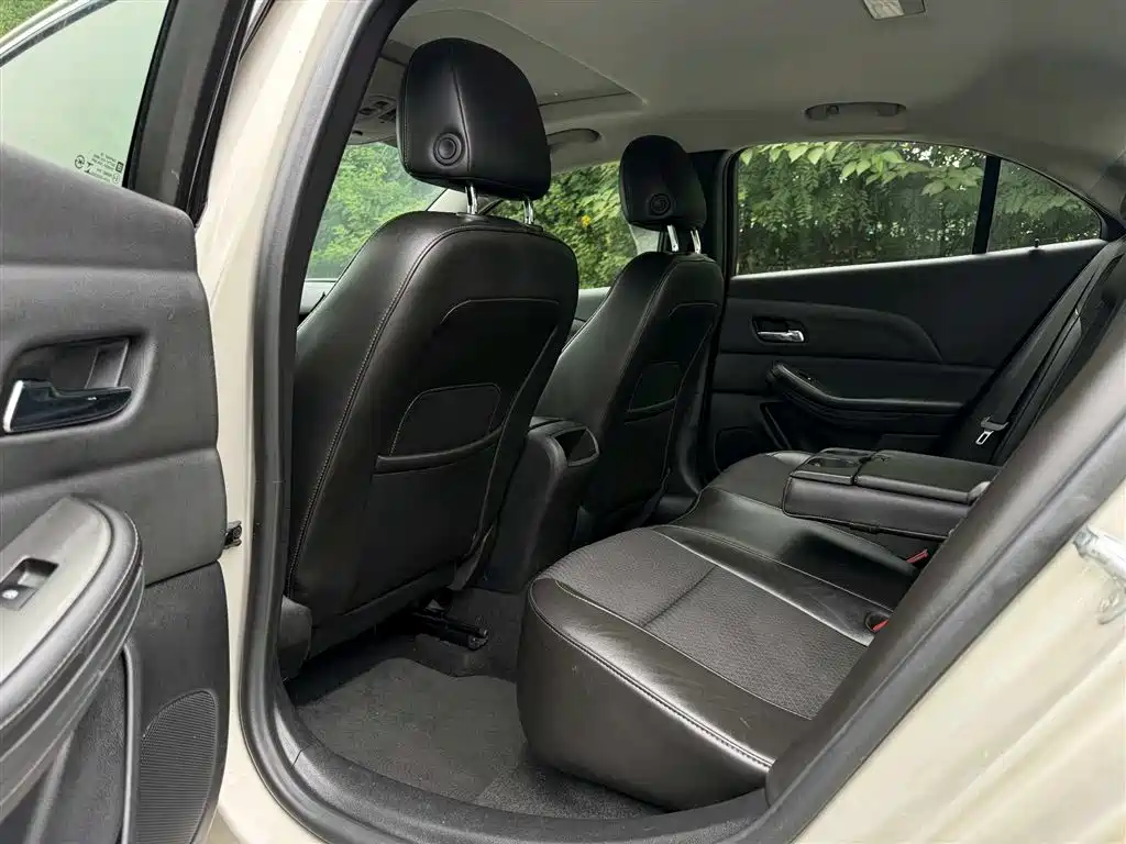 Chevrolet Malibu 2014 1.6T Automatic Comfort фото 4