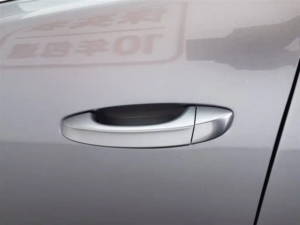 Peugeot 408X 2023 Gravity Edition фото 18