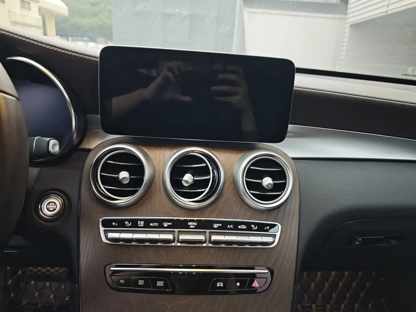 Mercedes-Benz GLC 2022 Facelift II GLC 300 L 4MATIC Luxury фото 12