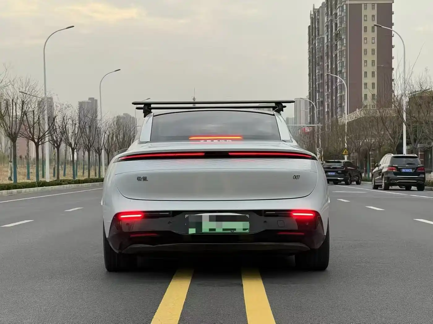 ZEEKR EXTREME KRYPTON 007