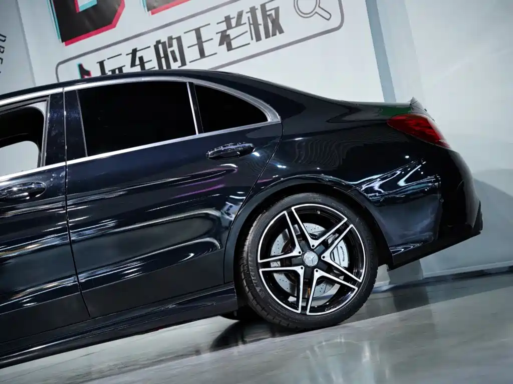Mercedes-Benz C-Class AMG 2016 2015 AMG C 63