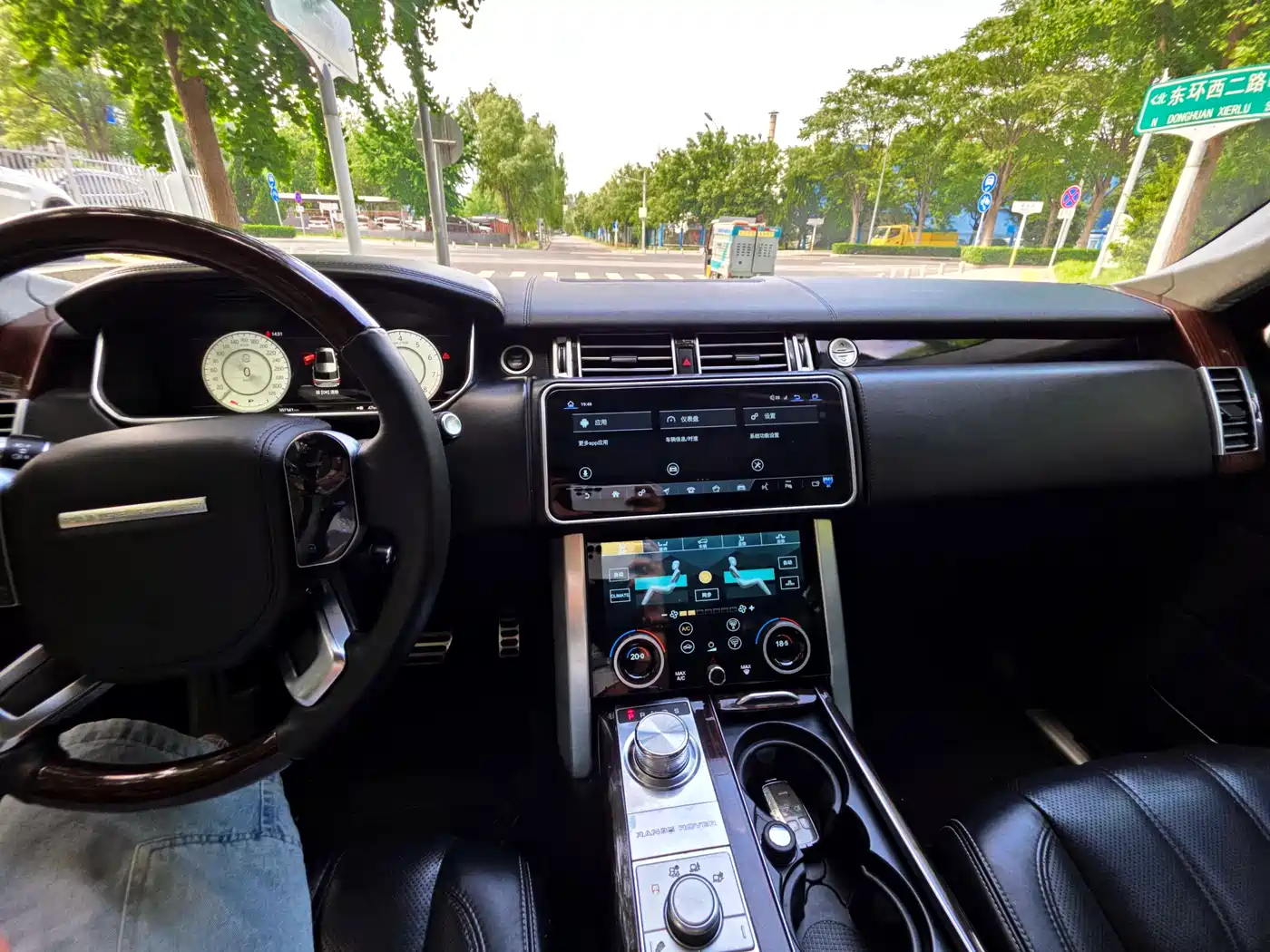 Land Rover Range Rover 2015 5.0 SC V8 AB Prestigious Genesis Extended Edition фото 12