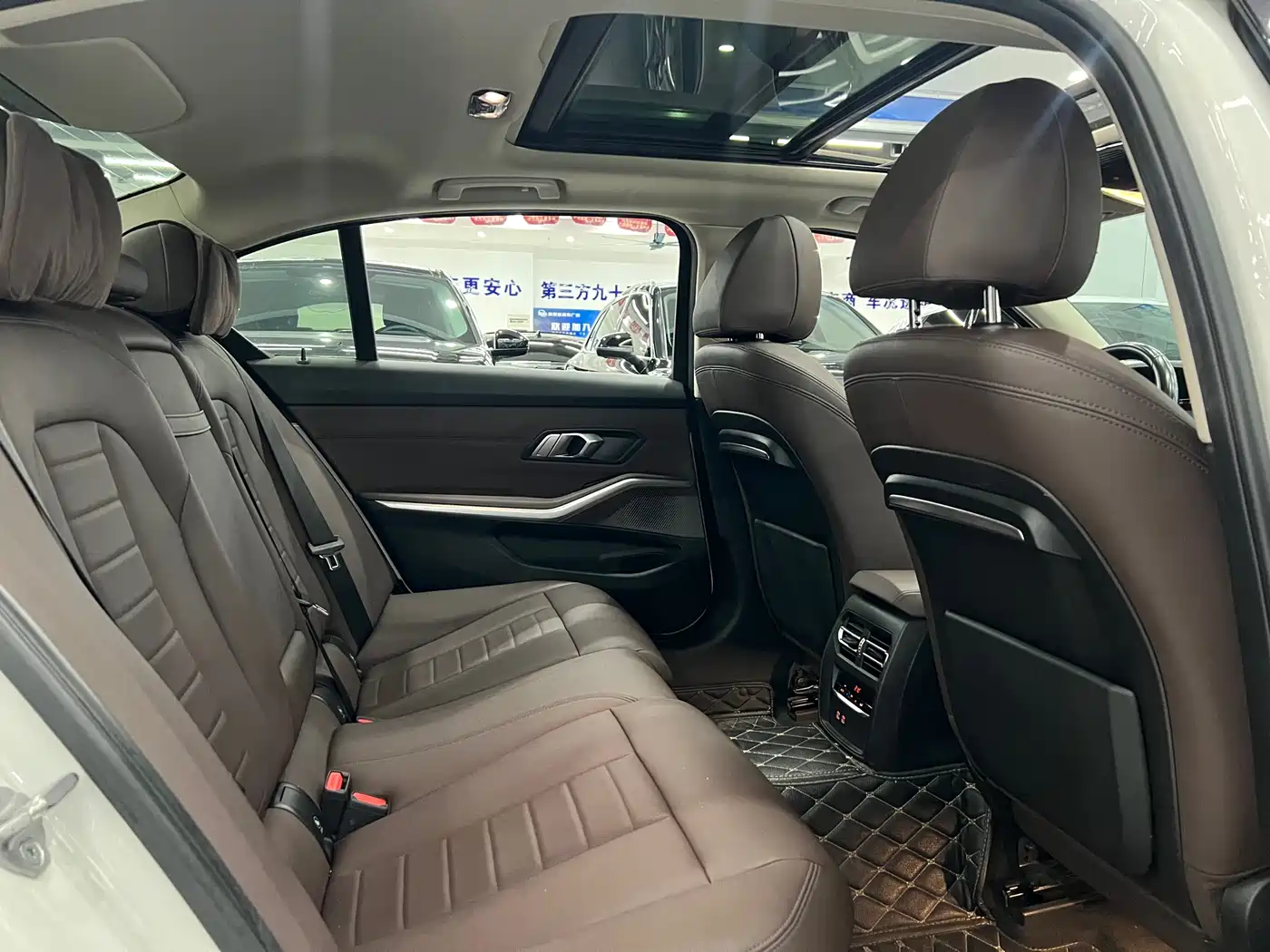 BMW 3 Series 2020 320Li M Sport Package фото 10