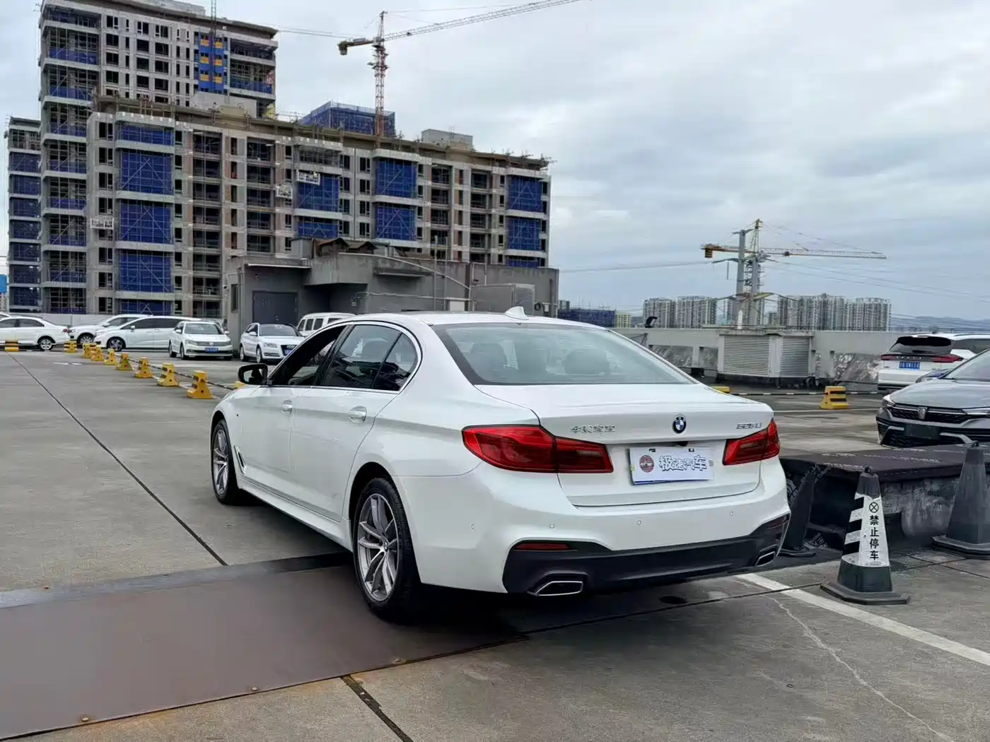 BMW 5 Series 2020 525Li M Sport Package фото 5
