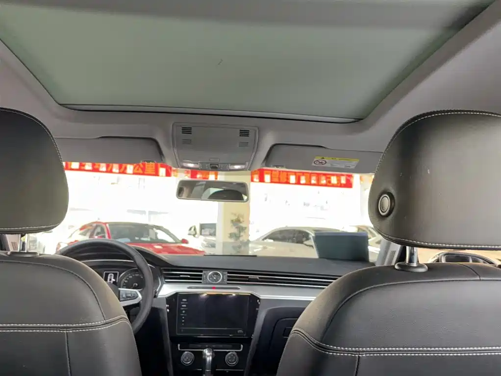 Volkswagen Magotan 2020 280TSI DSG Comfort фото 12
