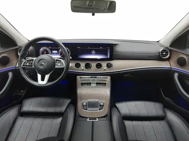 Mercedes-Benz E-Class 2020 Facelift E 260 L — фото 5