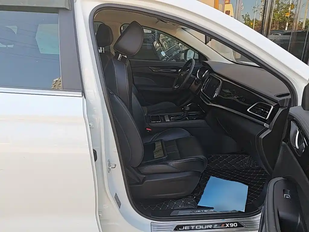 Jetour X90 2019 2019 1.5T Auto Luxury 6-seater China V