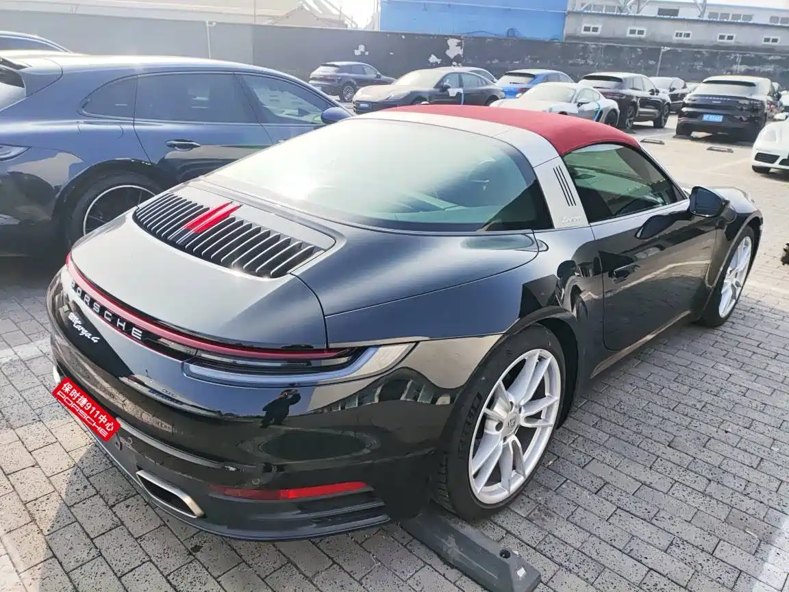 Porsche 911 2022 Targa 4 3.0T фото 3