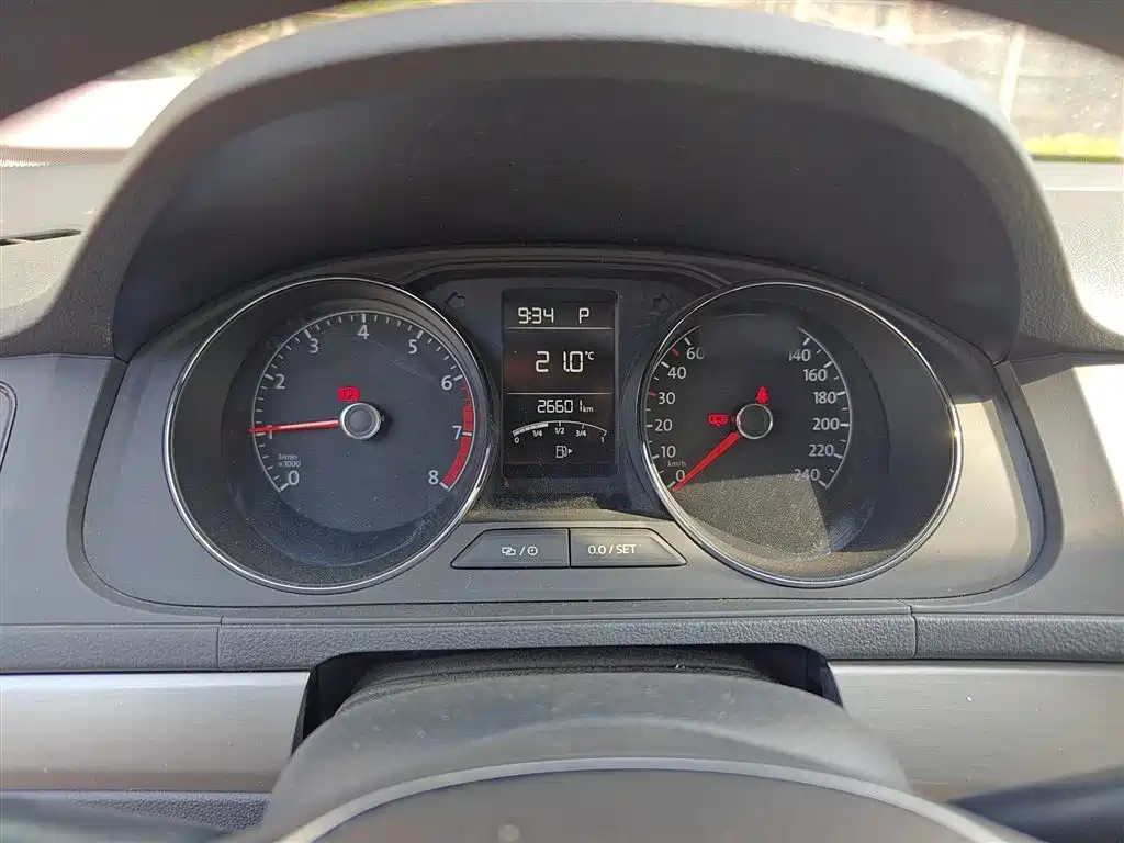 Volkswagen Lavida 2019 Lavida Start 1.5L Auto Comfort (China VI) фото 4
