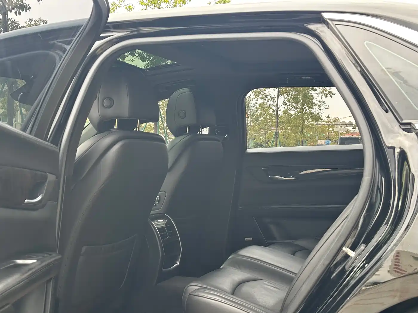 Cadillac CT6 2019 28T Luxury Model фото 13