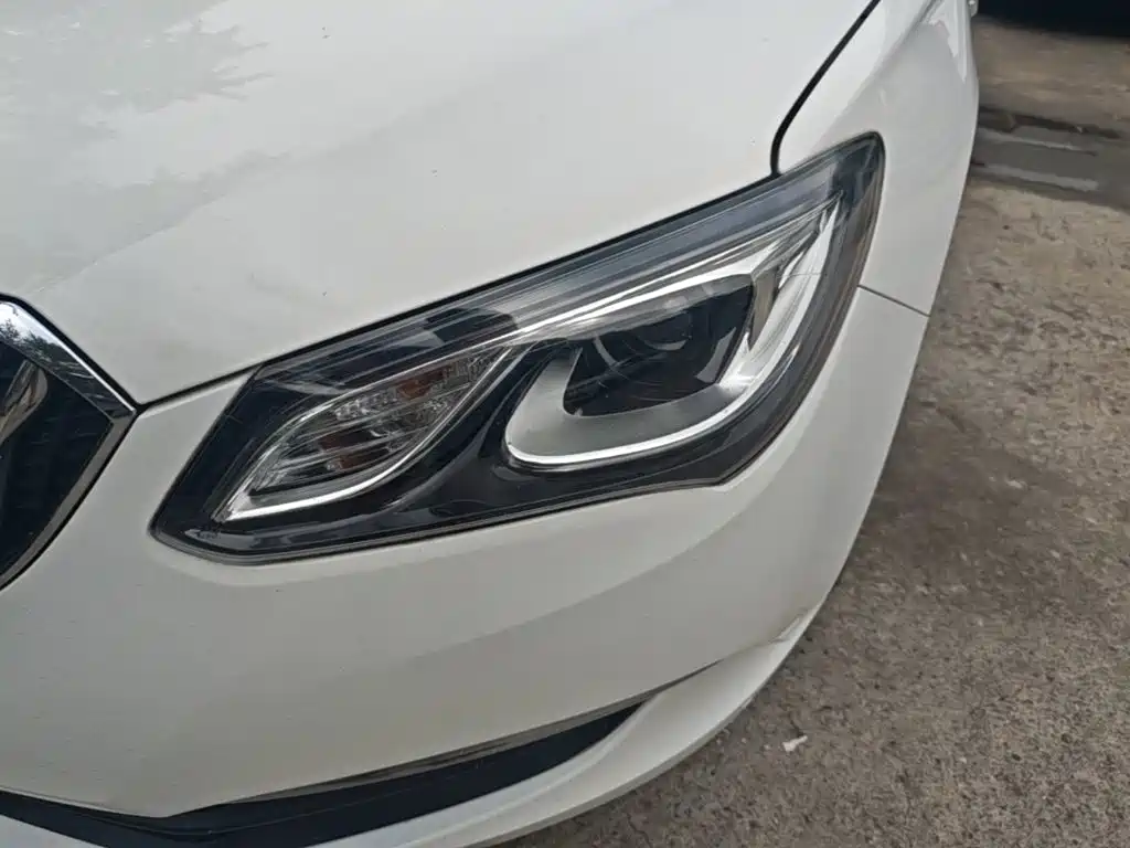 Фото 24 - Buick Excelle