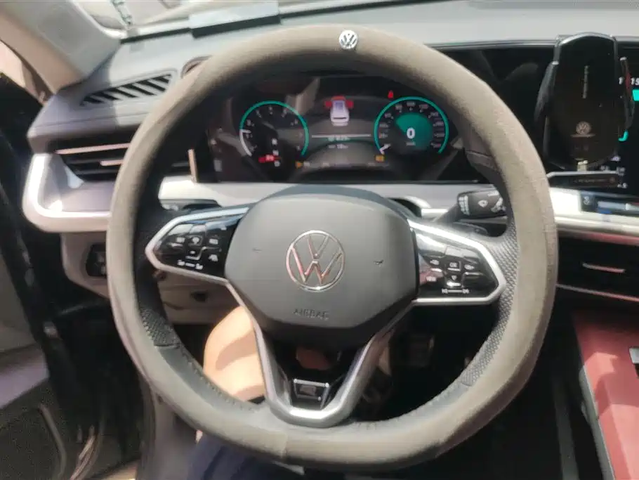 Volkswagen Talagon 2024 380TSI 4WD R-Line Cruise Shared Edition фото 15