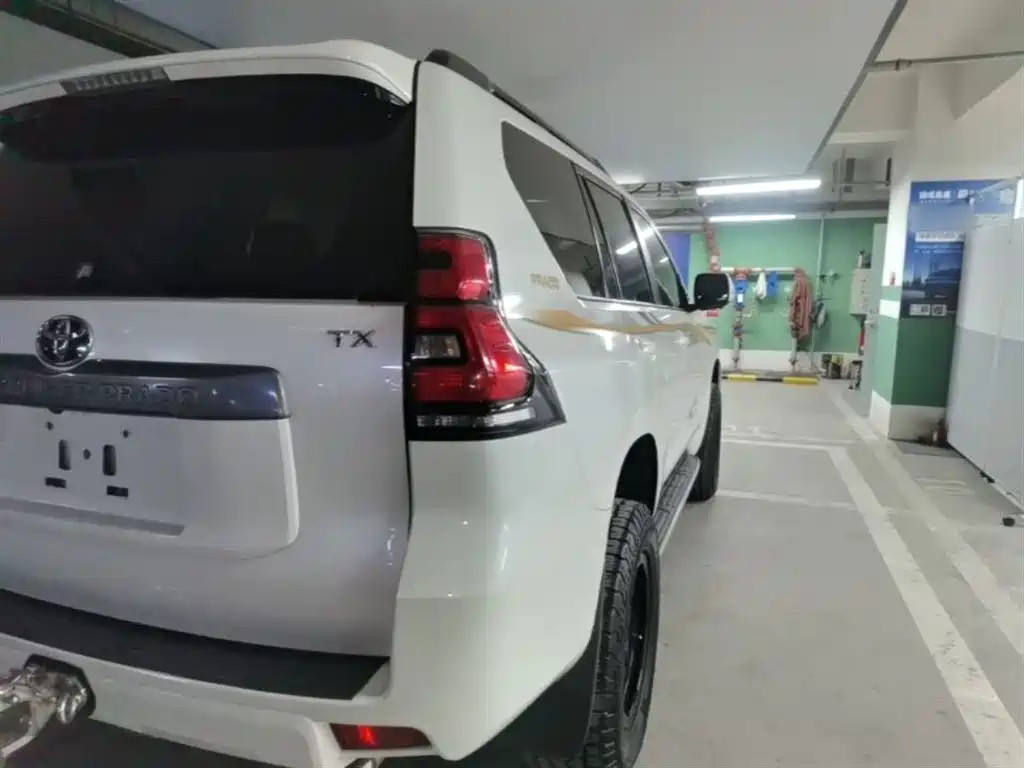 Toyota Prado 2018 3.5L Auto TX-L фото 8